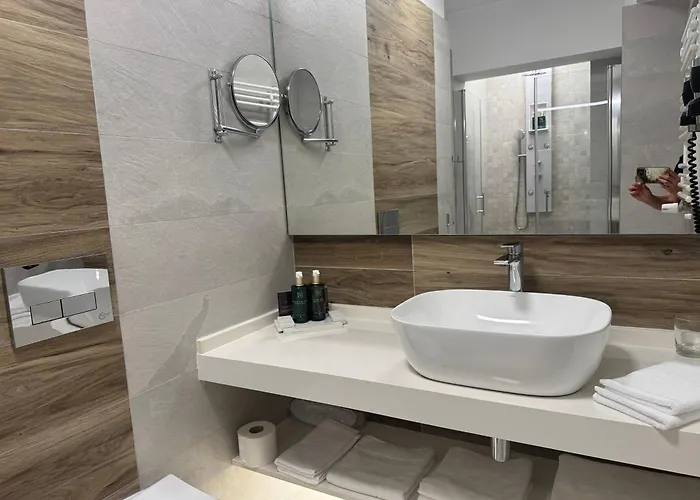 Novos Luxury *