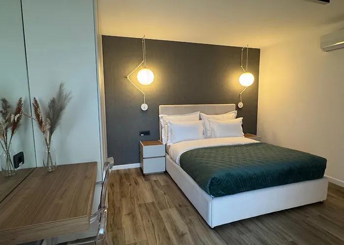 Novos Luxury *