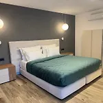 Novos Luxury Apartment Bucharest