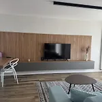 Novos Luxury *