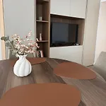 Novos Luxury Apartment Bucharest