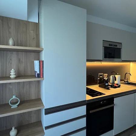 Novos Luxury *