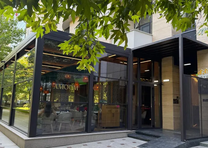 Novos Luxury * بوخارست