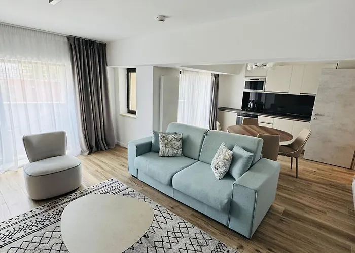Novos Luxury Apartament