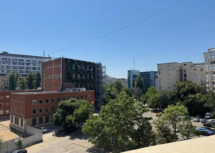 Novos Luxury * بوخارست