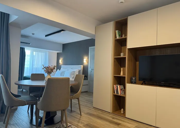 Novos Luxury Apartament