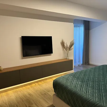 Апартаменти Novos Luxury *
